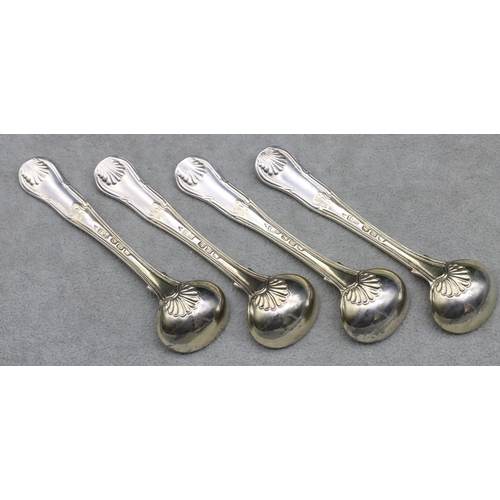 388 - A set of 4 George III silver King's pattern salt spoons, London 1816, maker's mark Thomas Wilkes Bar... 