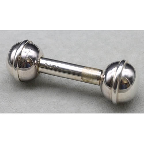 391 - A modern Birmingham 925 silver baby's rattle in the form of a dumb weight, 11cm long, 1oz