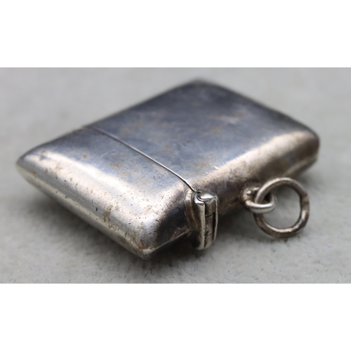 433 - A sterling silver plain vesta case with hinged lid