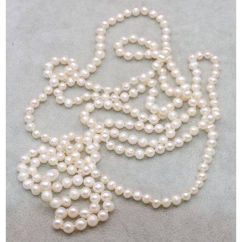 751 - A cultured pearl long necklace, approx. 147cm long