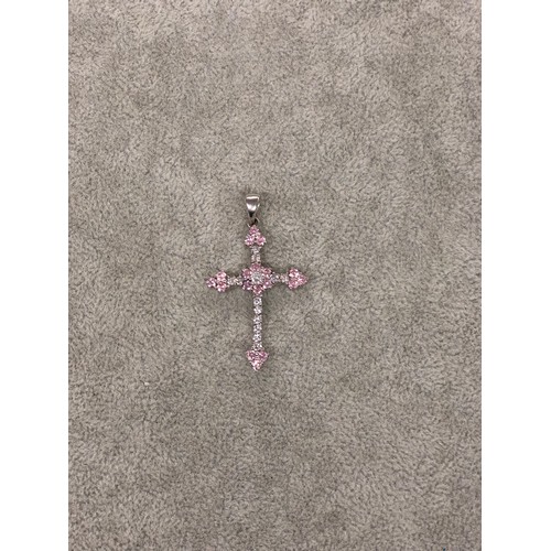 1290 - A 9ct white gold cross pendant set with white and pink stones, 4.5cm long