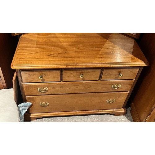 1427 - A pine chest of drawers, 3 small drawers and 2 graduated drawers, 88cm wide, 68cm deep, 46cm high. T... 