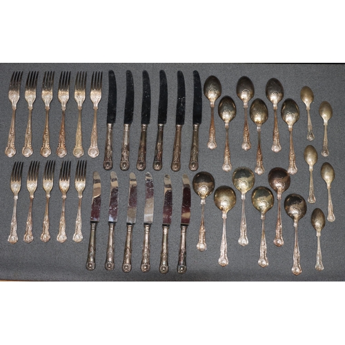 316 - A silver plated 6-place setting Kings pattern flatware service (1 small fork and 1 teaspoon missing)