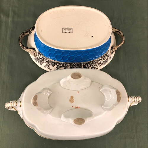 2028 - A pair of blue and white Old Willow small bowls and a quantity of various other china etc (1 saucer ... 