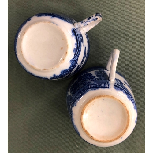 2028 - A pair of blue and white Old Willow small bowls and a quantity of various other china etc (1 saucer ... 