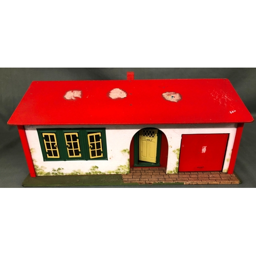 2056 - A Vintage single storey dolls house, 51cm wide, 46cm deep, 21cm high.