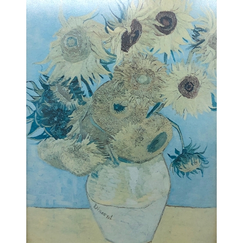 2070 - 2 vintage Vincent Van Gogh prints, 51 x 63cm (loose in frame and damage to frame) and 23.5 x 31 cm, ... 