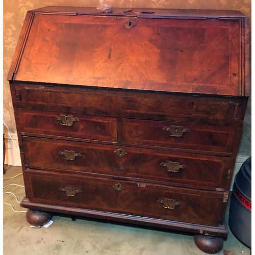 2092 - An 18th Century walnut bureau, 97cm wide, 51.5cm deep, 99.5cm high, (in need of restoration). This i... 