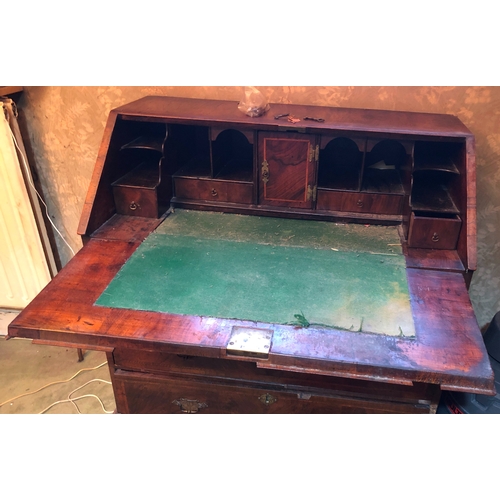 2092 - An 18th Century walnut bureau, 97cm wide, 51.5cm deep, 99.5cm high, (in need of restoration). This i... 