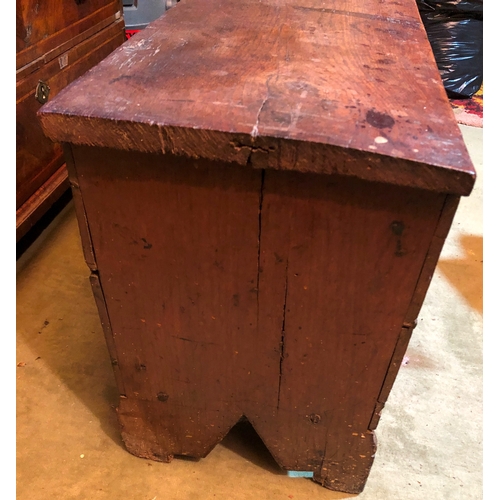 2093 - An oak coffer, 97.5cm wide, 36cm deep, 49m high (hinges loose). This item is not held by PF Windiban... 