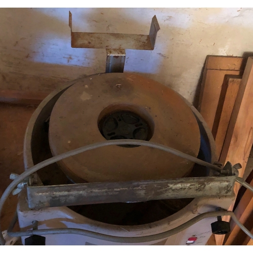 2119 - A Whetstone grinder.  This item is not held by PF Windibank, collection from RH4 area, please call p... 