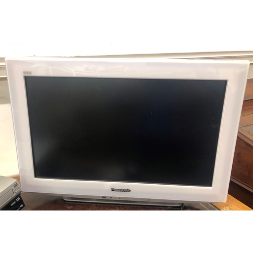 2275 - A Panasonic Viera 19 inch TV monitor TX-L19D28BW and a Panasonic NV-VP33 video recorder