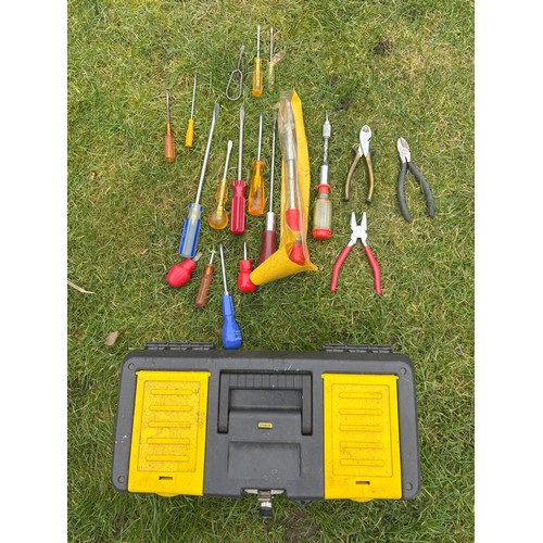 2353 - A Michelin Digital Single Barrel foot pump, 2 tool boxes and various tools.