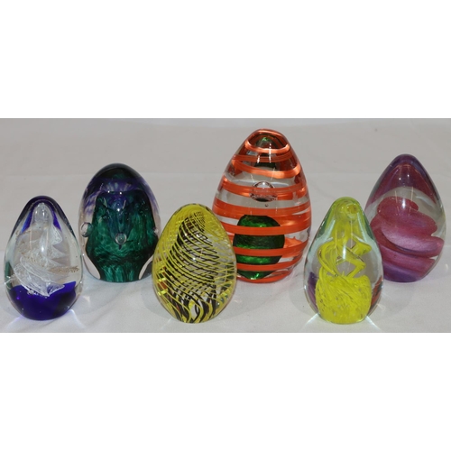 156 - 6 various Dump shaped paperweights, largest 13cm (6)