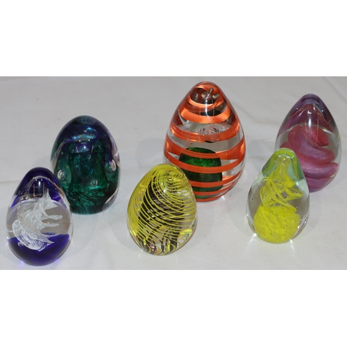 156 - 6 various Dump shaped paperweights, largest 13cm (6)