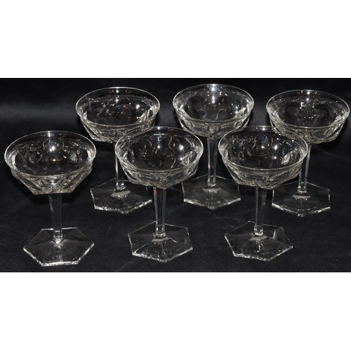 163 - A set of 6 Moser crystal 