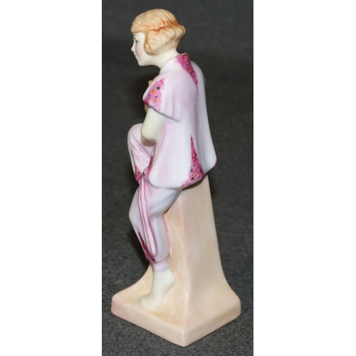 35 - A Royal Doulton figurine 