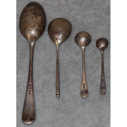 369 - A Birmingham silver teaspoon, a Danish silver coloured metal jam spoon and 2 silver salt spoons, 2.5... 