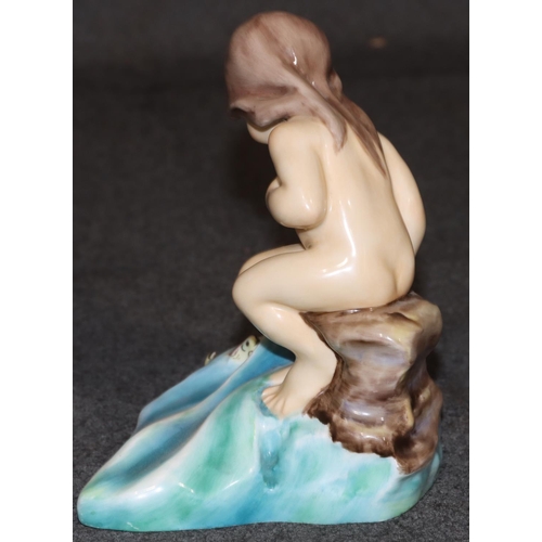 43 - A Royal Worcester figurine 