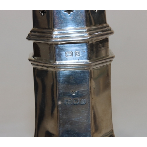 228 - A George VI silver octagonal bulbous shaped sugar castor on splayed base, London 1937, 21cm high, 7o... 