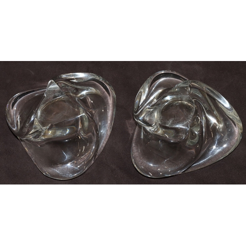 69 - 2 St Louis clear glass scallop shaped ashtrays, 12.5cm wide (2)