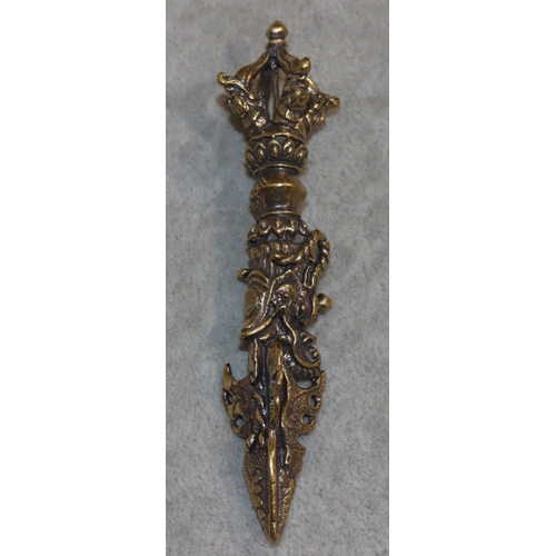 700 - A gilt metal small dagger with raised dragon decoration, 11cm long