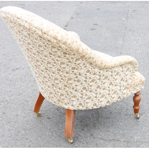 923 - Brights of Nettlebed, good quality reproduction nursing chair with cream buttoned back and allover f... 