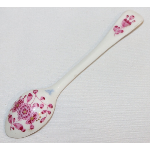 85 - A Meissen Indian purple pattern small spoon, 10.5cm long and a matching miniature round bulbous shap... 