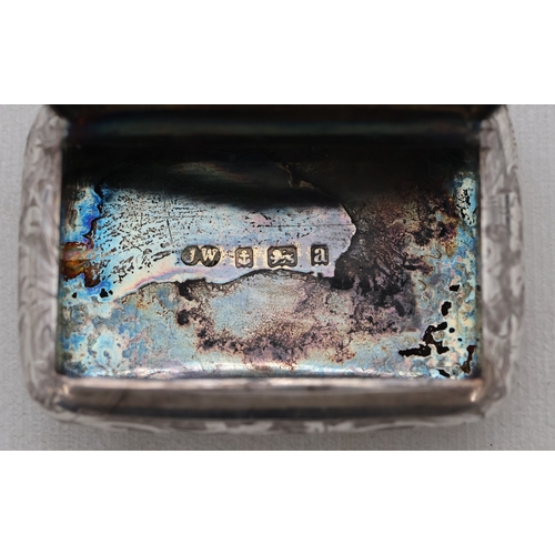 173 - A late Victorian silver rectangular shaped snuff box with allover engraved scroll decoration, Birmin... 