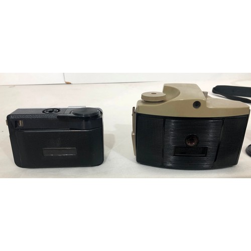 6029 - A Koroll II camera with Bencini 1:8 lens and case, a Kodak Instamatic 233 camera, cased, a Kodak Bro... 