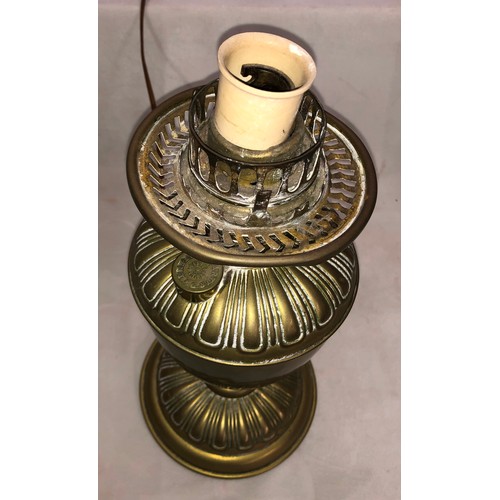 6057 - Emyl Seré 20th Century Italian glass decanter with 800 silver label and 800 Sterling Lobster decante... 