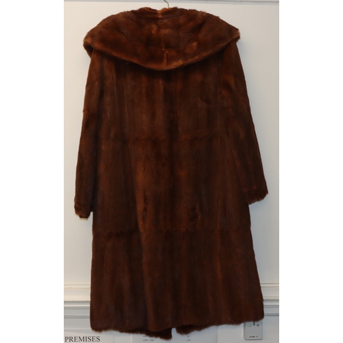 3016 - A chestnut brown fur coat, approx. size 12, 100cm long, shoulder to sleeve, 64cm long.