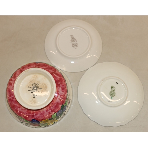 3018 - A small Maling bowl, 12.5cm diameter, 8 Sevres side plates and 2 serving dishes (slight rubs to gilt... 