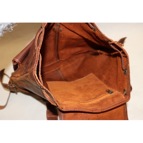 3026 - A small brown leather travel case, 45cm wide, 15cm high, 37cm high, with lock and 2 keys (in good co... 