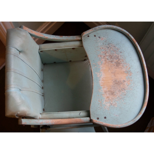 3231 - THIS ITEM IS NOT HELD BY PFW. A vintage 1950s child's high chair/ walker , 54cm wide, 96cm high or 5... 