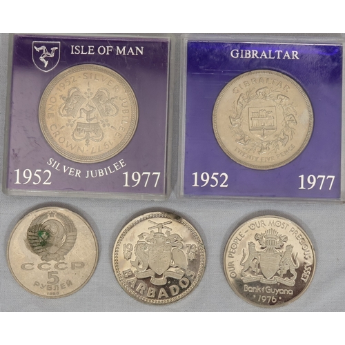 404 - A Barbados, 1973 Two Dollars, a Guyana, 1976 One Dollar, a Russian Five Ruble, 1988, an Isle of Man ... 