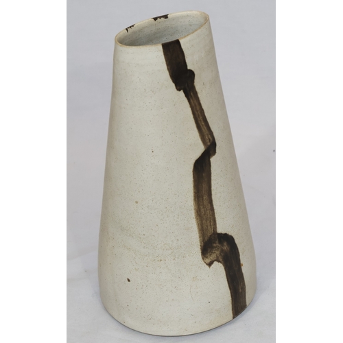 98 - Sarah Perry (B.1945) Studio Pottery round fruit bowl on cream and brown ground, with seal mark, 30cm... 