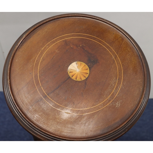 4002 - A mahogany torchiere, top, 29.5cm diameter, 94cm tall and another torchiere with inlaid detail to to... 