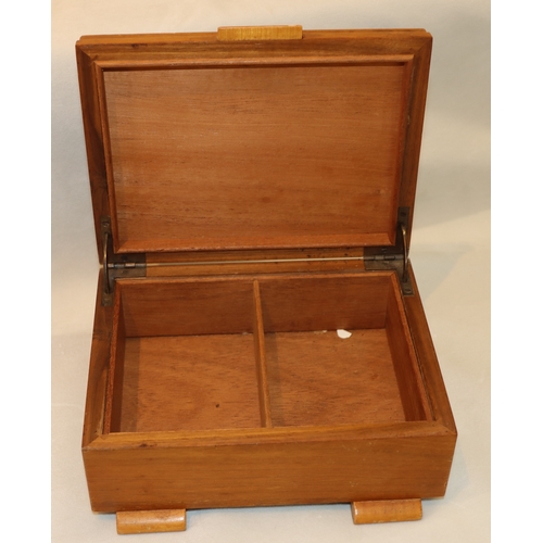 4029 - A telescope with leather case, marked Broadhurst Clarkson& Co Ltd (chip to edge of end lens), 2 smal... 