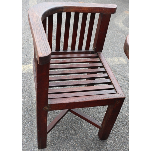4074 - A teak square garden table and chair set, table top 95cm x 95cm, 73cm high, 64cm wide, 64cm deep, se... 