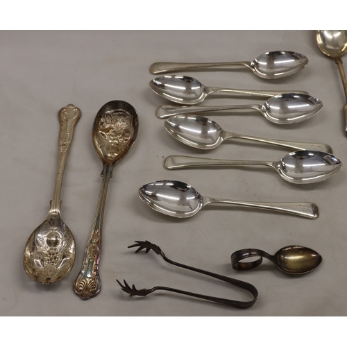 4089 - A quantity of various silver plate.
