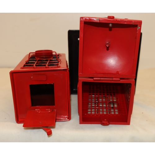 4100 - A red letterbox bird nesting box, 26cm high and a similar bird feeder 26cm high.