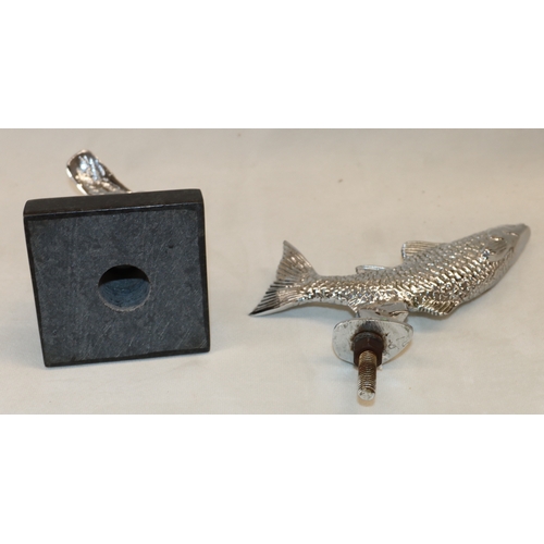 4110 - A Rolls Royce mascot on marble base, 12.5cm high and a leaping salmon bonnet mascot, 16cm long. (2)