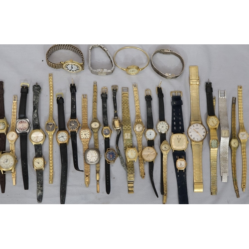 443 - 3 Avalon wristwatches, 3 Sekonda wristwatches, a Kossak wristwatch, a Sekos wristwatch and a quantit... 