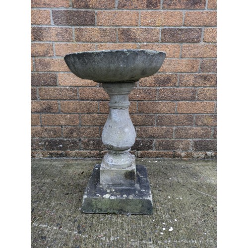 29 - Bird Bath (Damaged)