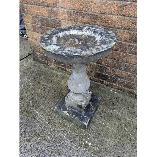 29 - Bird Bath (Damaged)