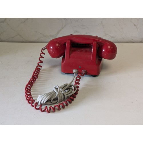 110 - A Vintage Gpo Rotary Telephone In Red