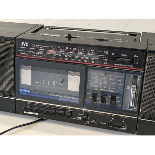 109 - Jvc Pc-25 Retro Boombox Radio Cassette Player & Recorder