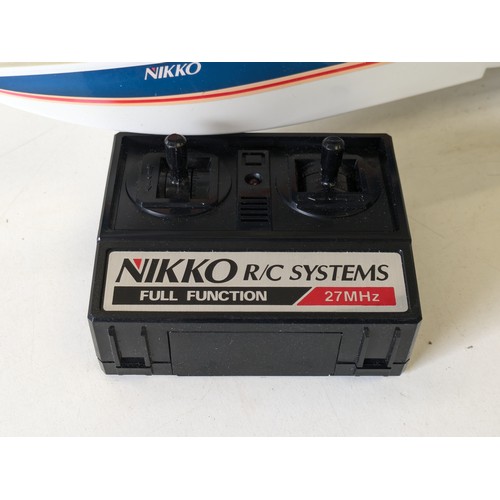 154 - Vintage Nikko Flash-1 Rc Model Speedboat With Controller And Original Box