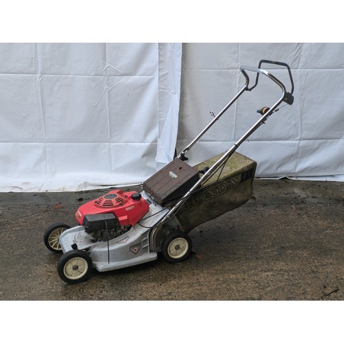 2 - Honda Hr173 Petrol Lawn Mower